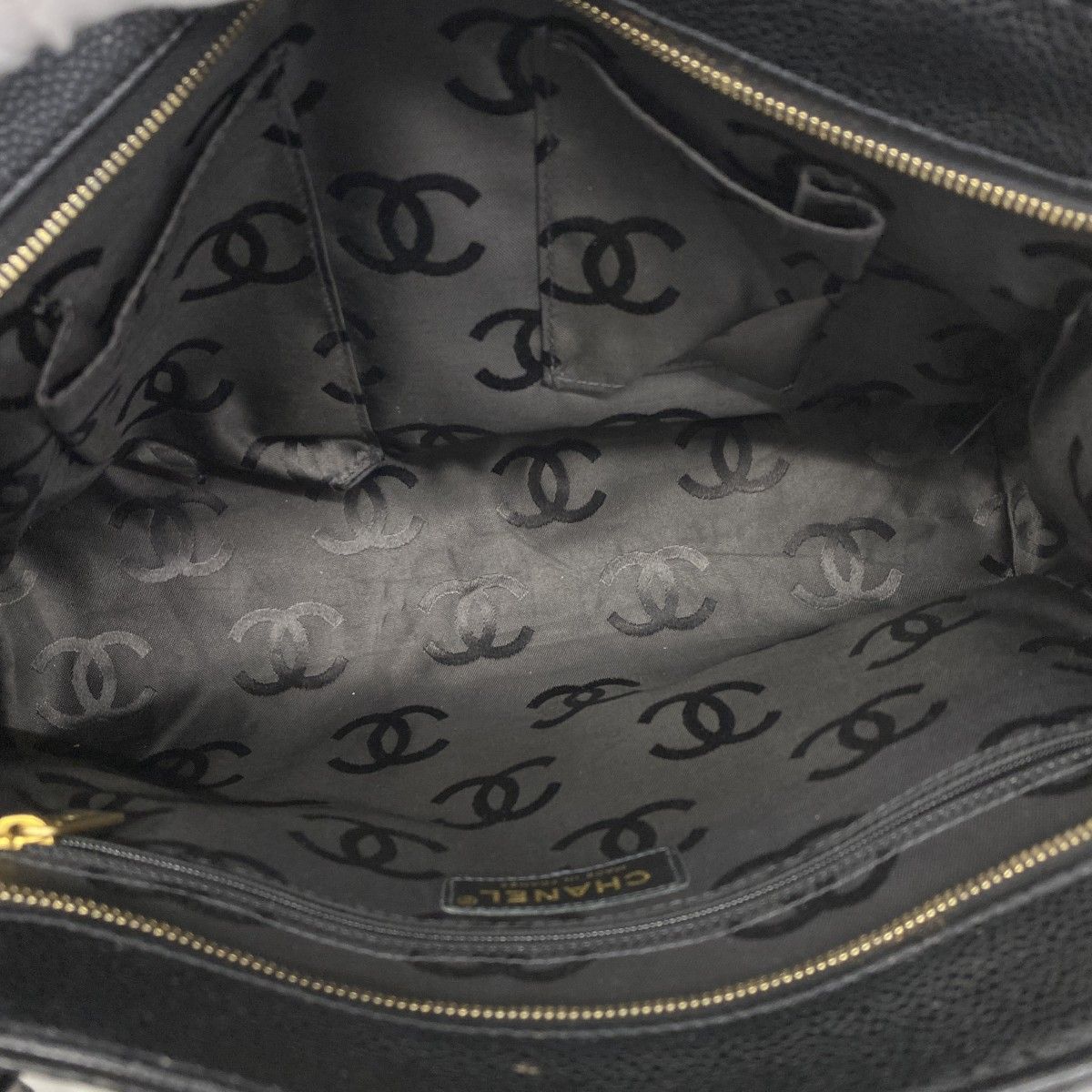 激レア！未使用品★ビンテージ CHANEL★ハンドバッグ 極美 CHANEL 新品未使用 22 ハンドバッグ/ショルダーバッグ SMALL IC