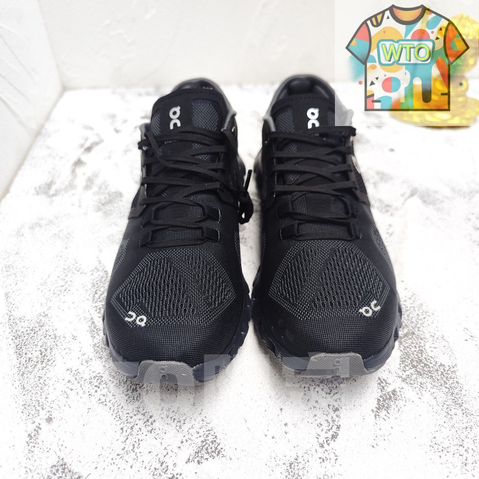 On Cloud X Sneakers オン クラウドX ジョギング スポーツ