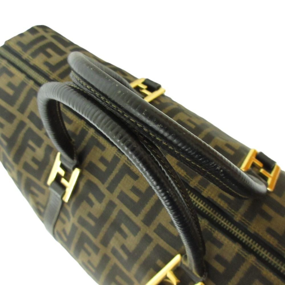 美品 FENDI フェンディ ズッカキャンバス レザー FF金具