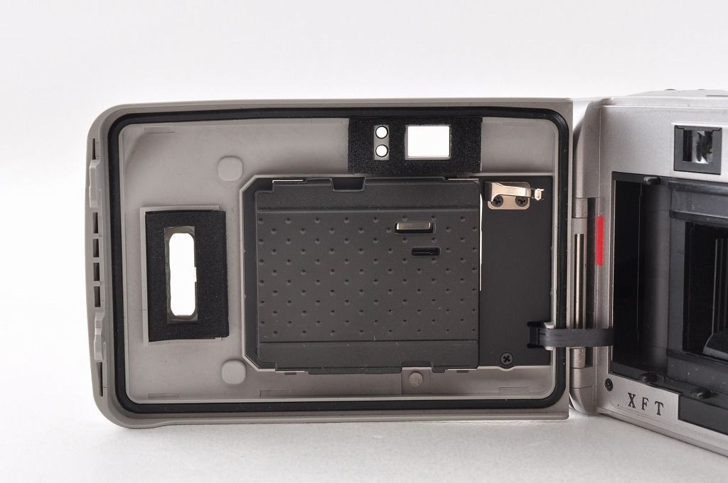 カールツァイス レンズ搭載