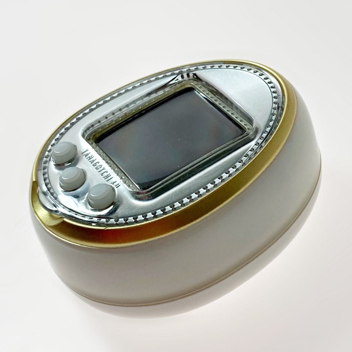 たまごっち TAMAGOTCHI 4U BLUE・たまごっち 4U シルバー