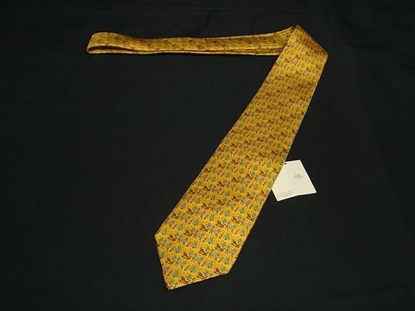 □新品□未使用□ HERMES エルメス シルク100% 総柄 クリスマス