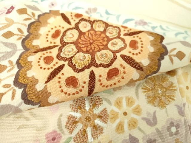 平和屋着物▽創業460年・千總 中国三大刺繍 相良刺繍 色留袖