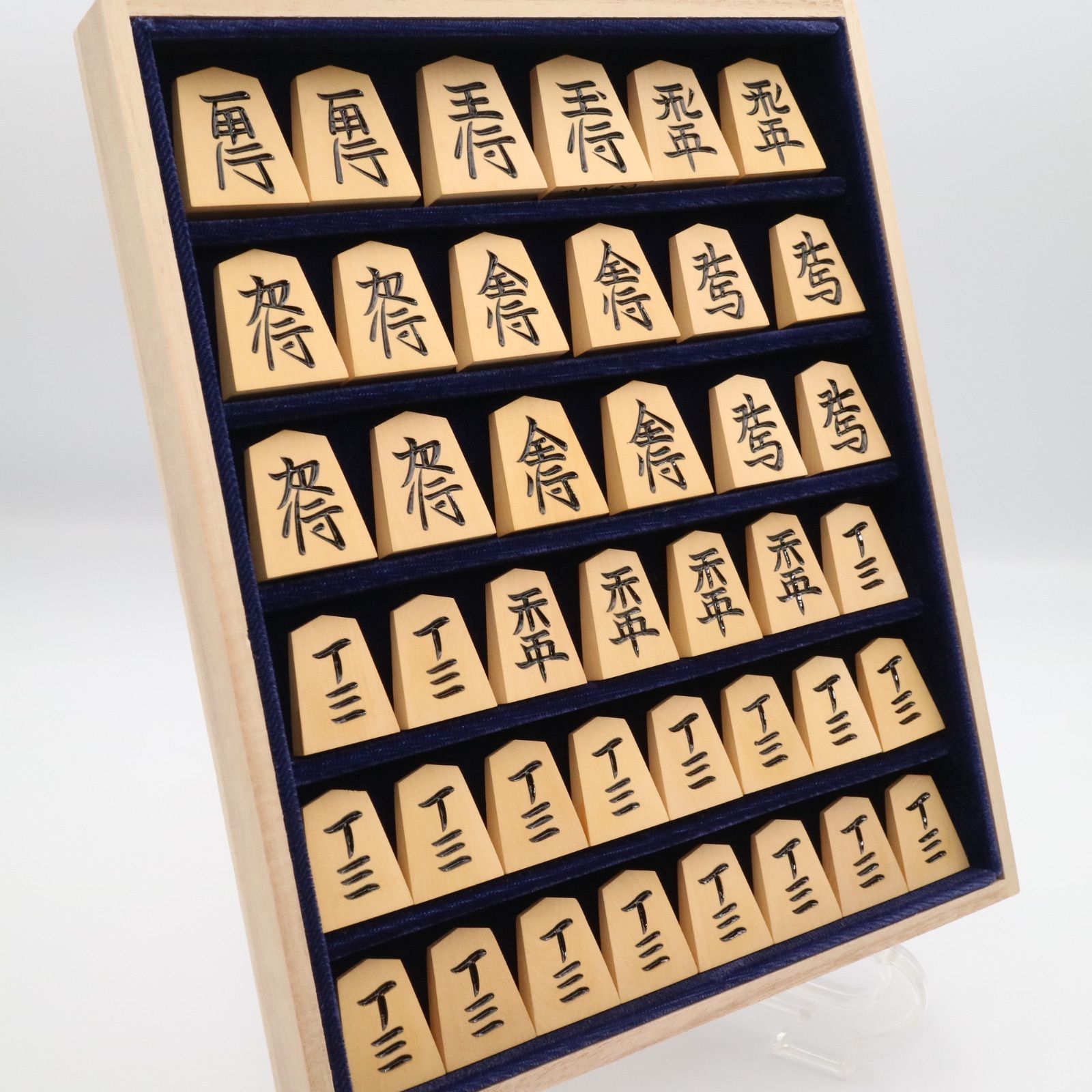 将棋盤　将棋駒(仙佳作) 仙佳作 黒彫】将棋駒 黄楊 つげ 彫駒 - メルカリ