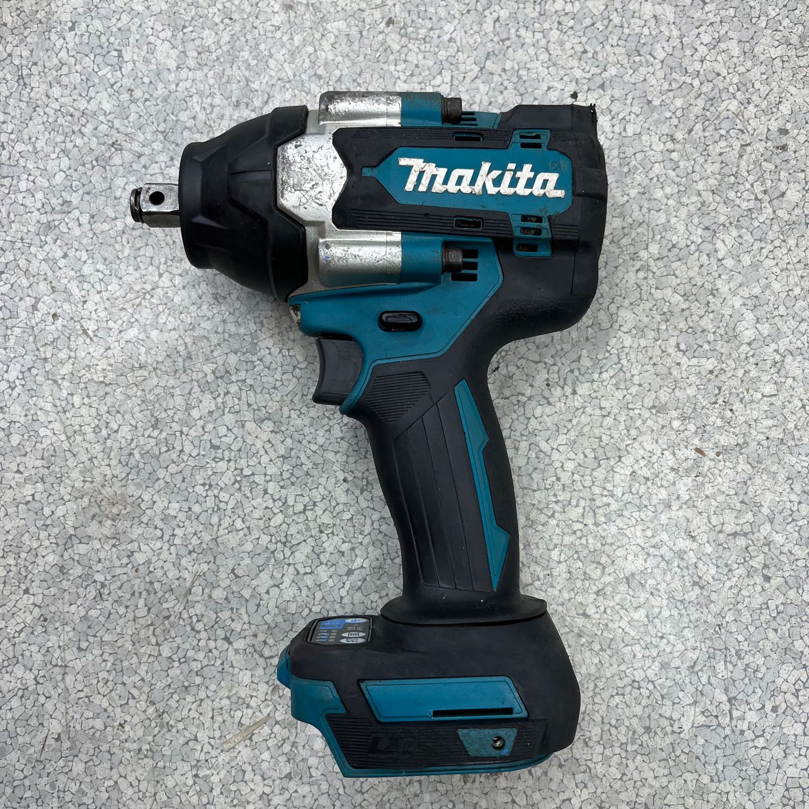 ☆マキタ(makita) コードレスインパクトレンチ TW700DZ【八潮店