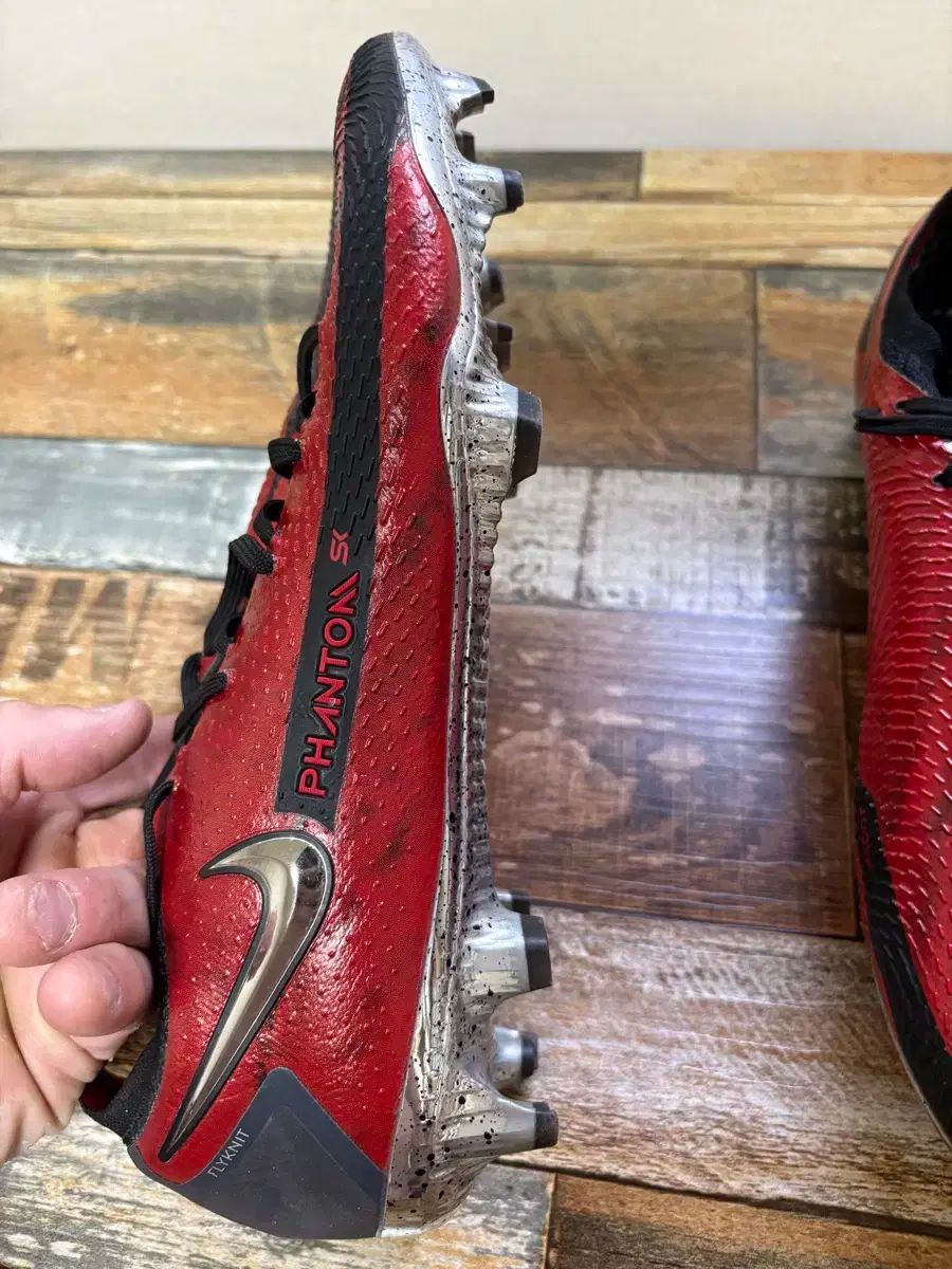 NIKE ファントムGT 28cm NIKE ナイキ ファントムGT アカデミー DF HG(ブラック×レッド