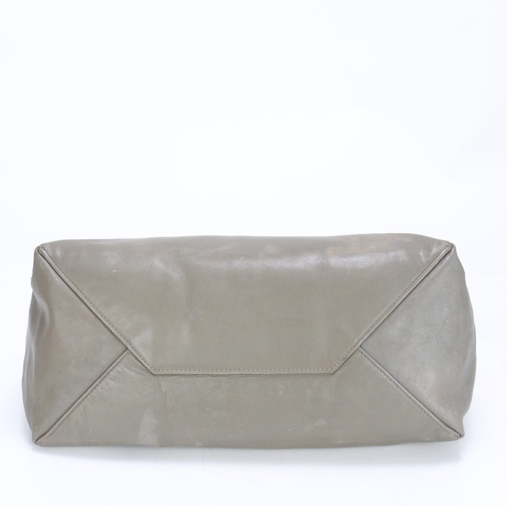 A4 美品 CELINE オールレザー トートバッグ ホリゾンタルカバ ネイビー CELINEセリーヌ ホリゾンタルカバ ツートン トートバッグ A4可