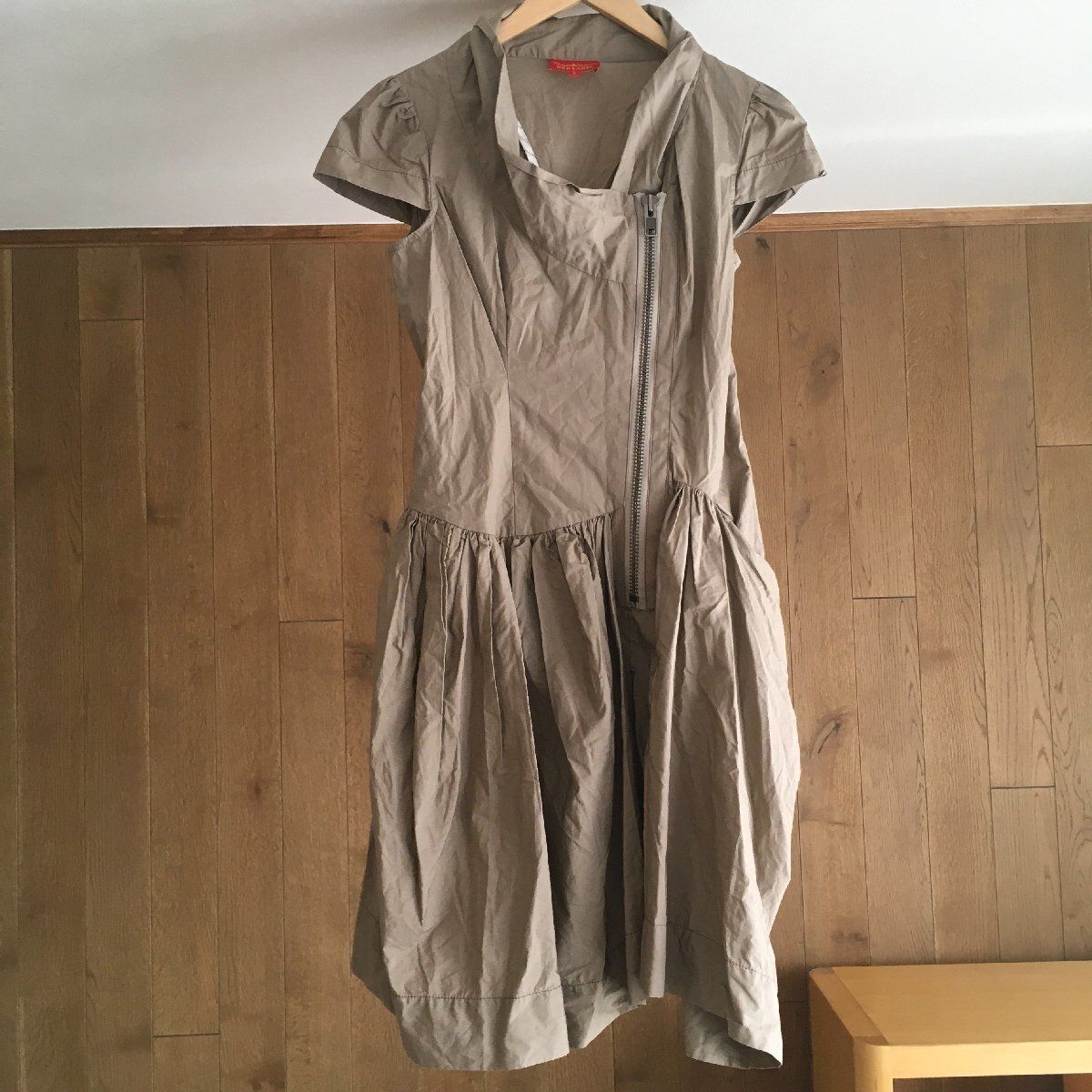 Vivienne Westwood ヴィヴィアンウエストウッド ワンピース２