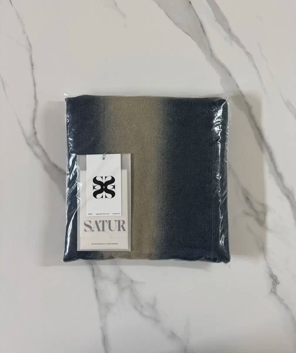 SATUR セター
