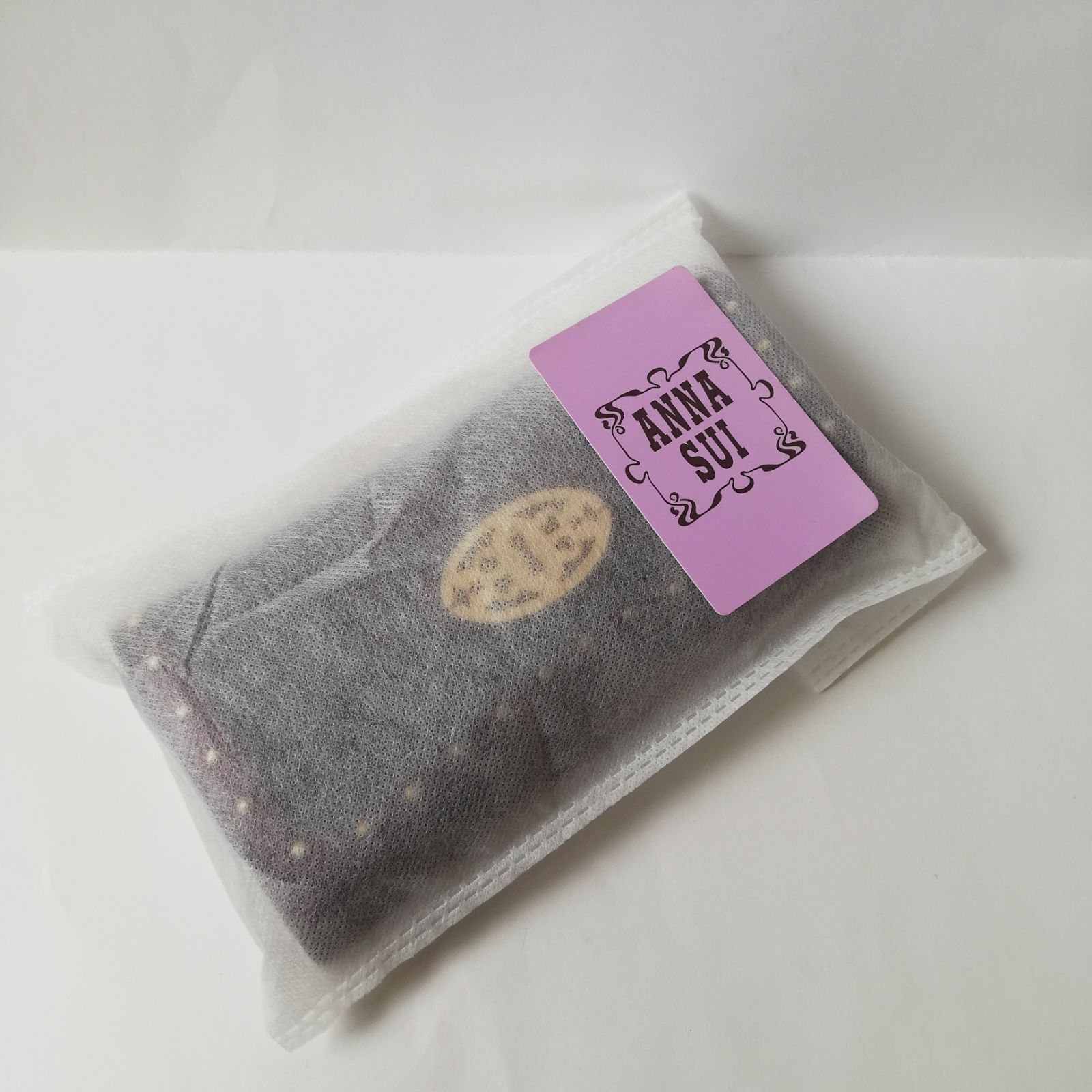 アナスイ【ANNA SUI】がま口の長財布ウォレット/パープル紫の型押し 