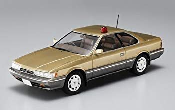 【】【非常に良い】青島文化教材社 あぶない刑事 No.1 港303号 覆面パトカー 1/24スケール プラモデル 2mvetro