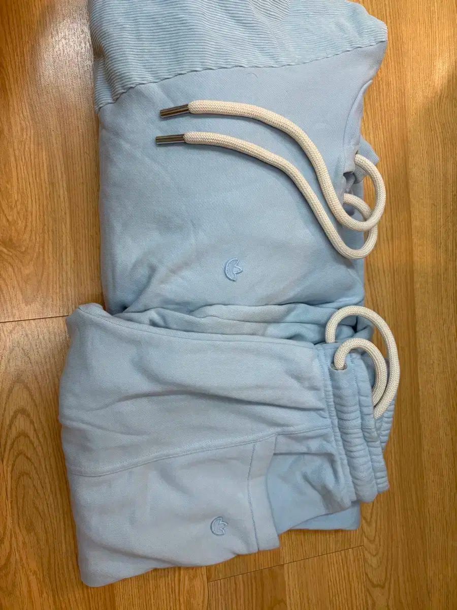 アディダス オリジナル トレーニングウェア セット