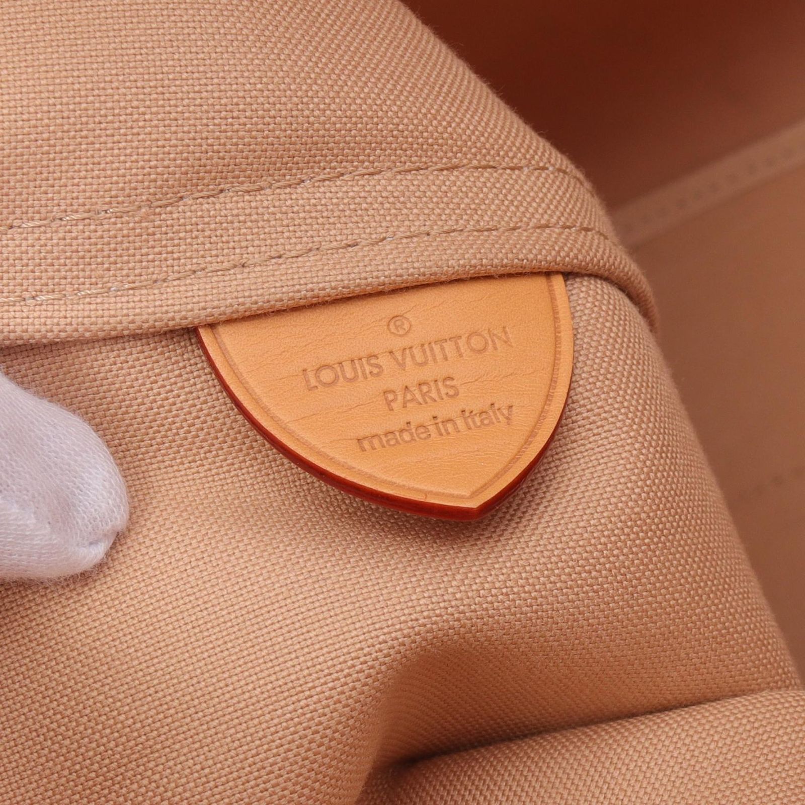 VUITTON トートバッグ
