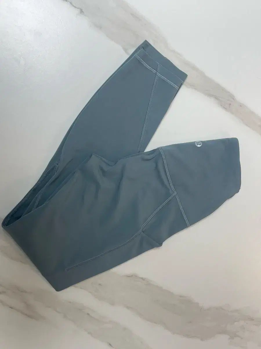 lululemon ルルレモン アライン IN ポケット レギンス