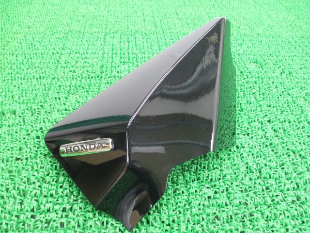 VT1300CX サイドカバー 右 在庫有 即納 ホンダ 純正 新品 バイク 部品 在庫有り 即納可 NHB01 車検 Genuine VT1300CR