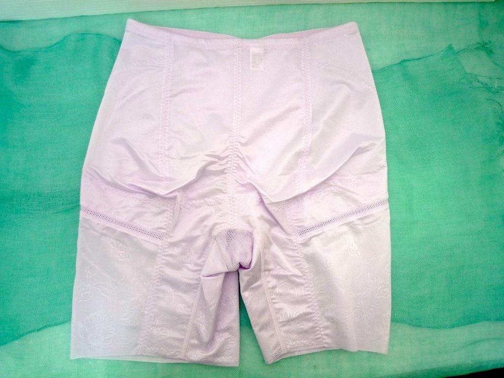 ピオニーパープル