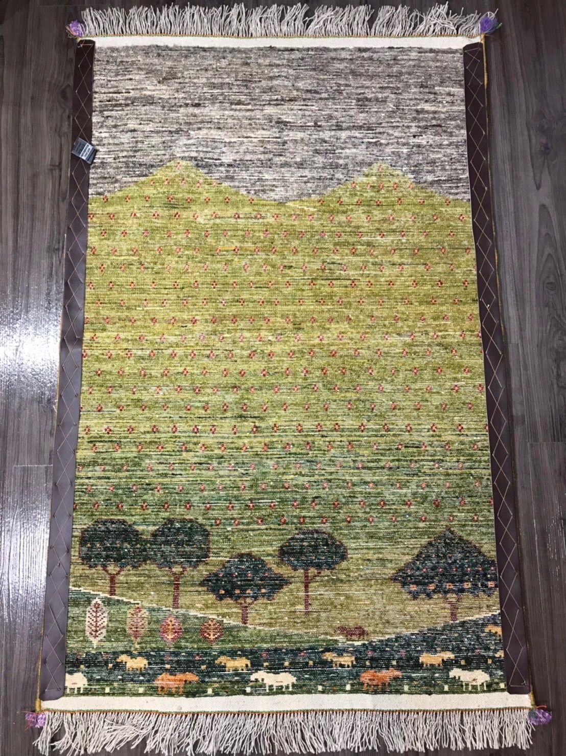 新品 ペルシャ絨毯 手織り ギャッベ 緑色 山羊 生命の木-