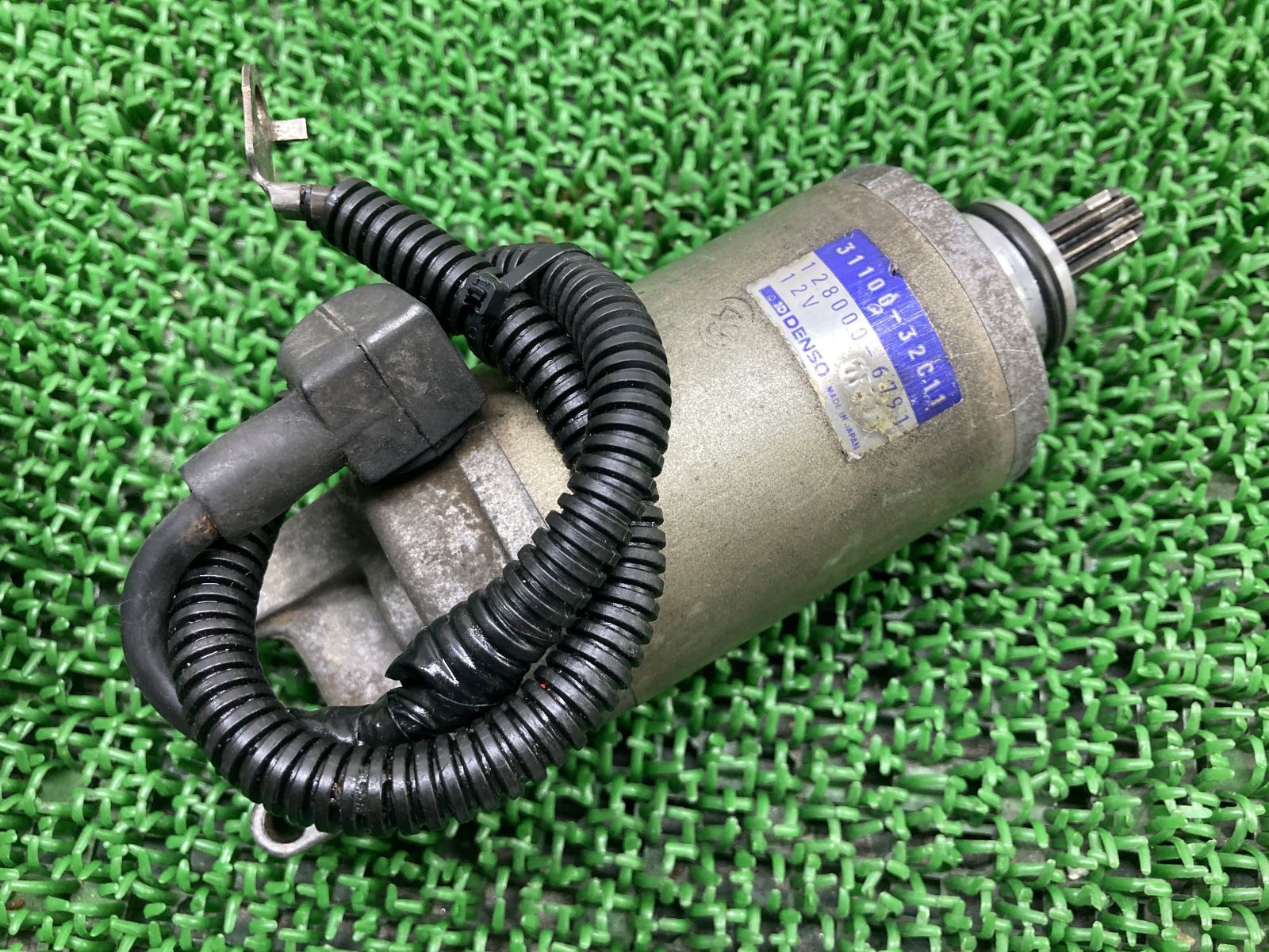 GSX400インパルス セルモーター 32C11 スズキ 純正 バイク 部品 GK79A IMPULSE スターターモーター アースコード 機能的問題なし