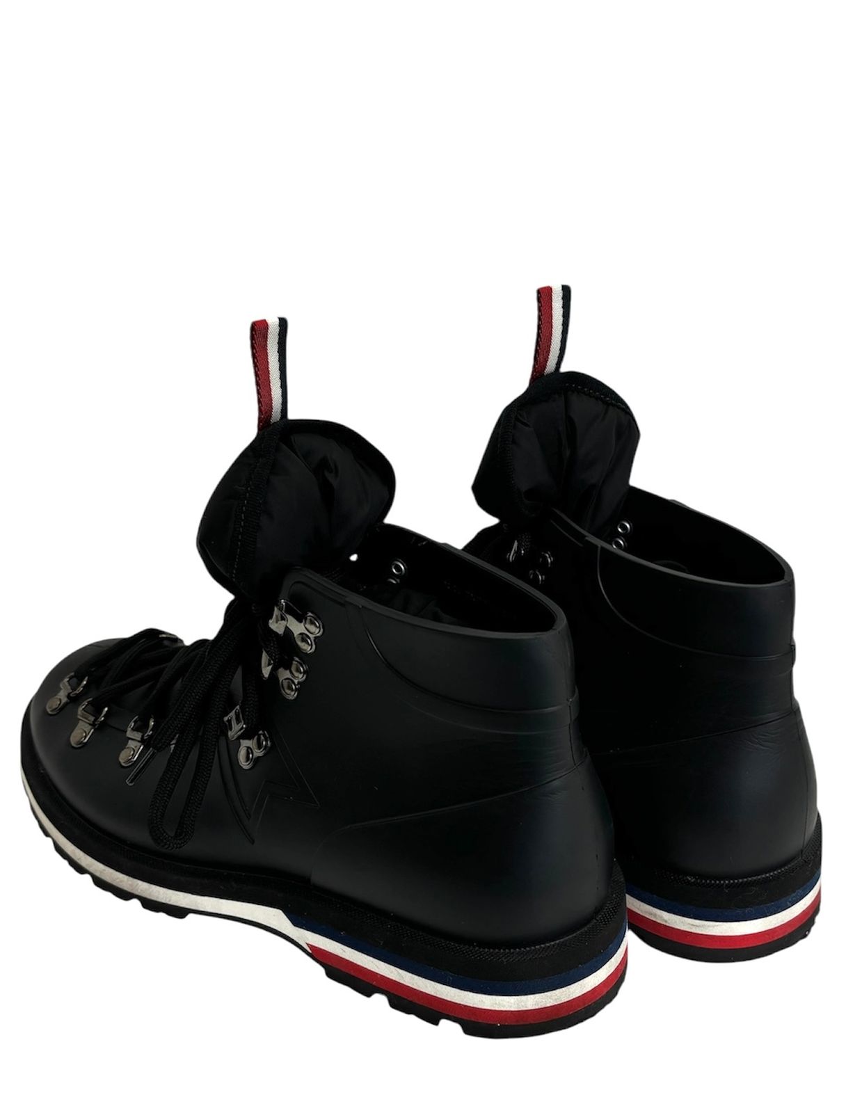 モンクレール　黒ショートブーツ imgrc0106480106.jpg