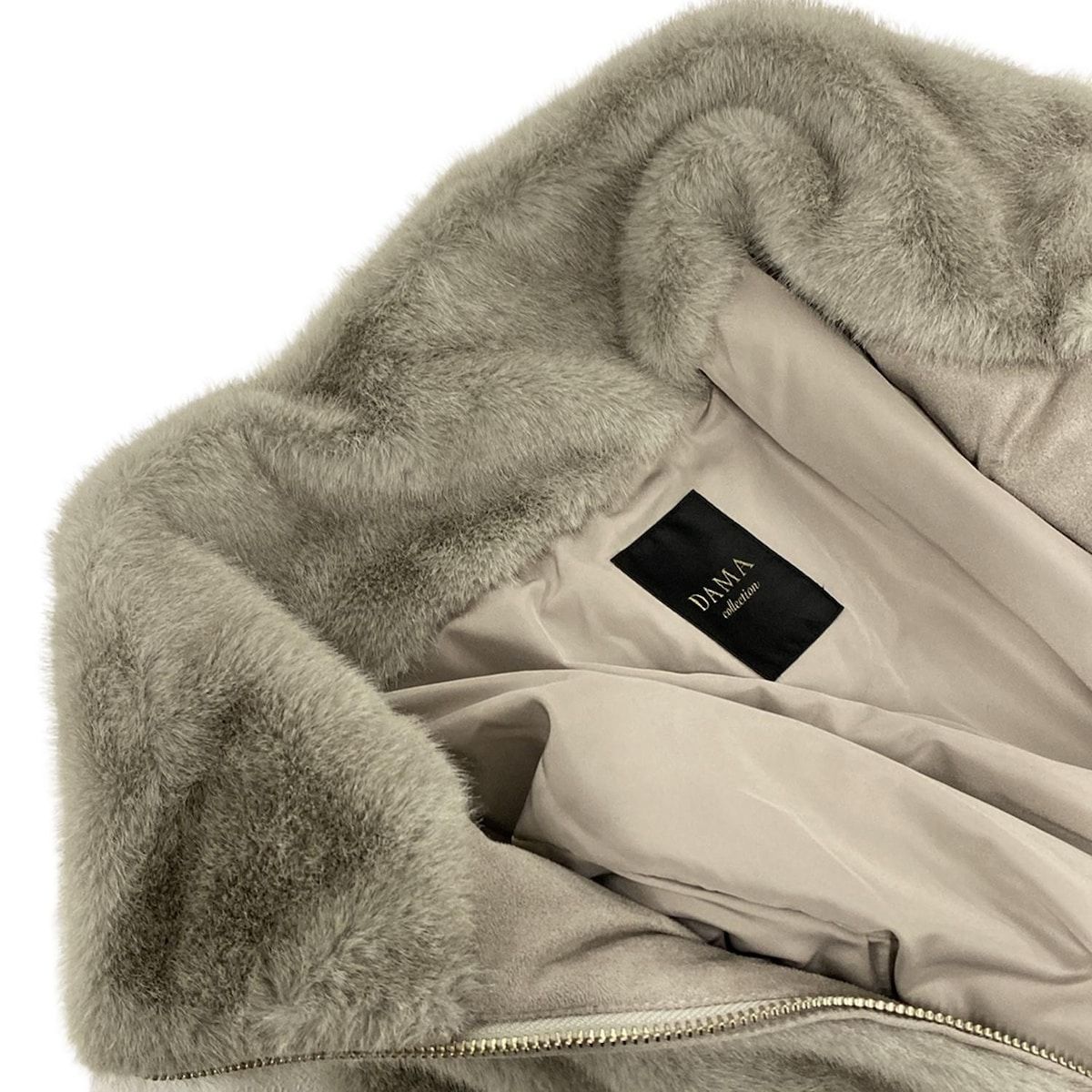 DAMAcollection ダーマ コート サイズM レディース - グレー 長袖 フェイクファー ジップアップ ショート丈 冬 SIROKUMA-CORPORATION_COM