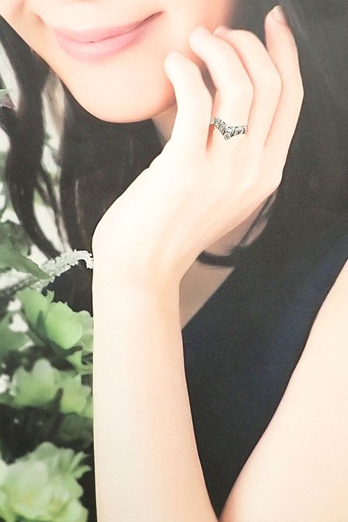 D&D114 ダイヤモンド リング ダイヤモンド Pt900 グレード付き 鑑定書  