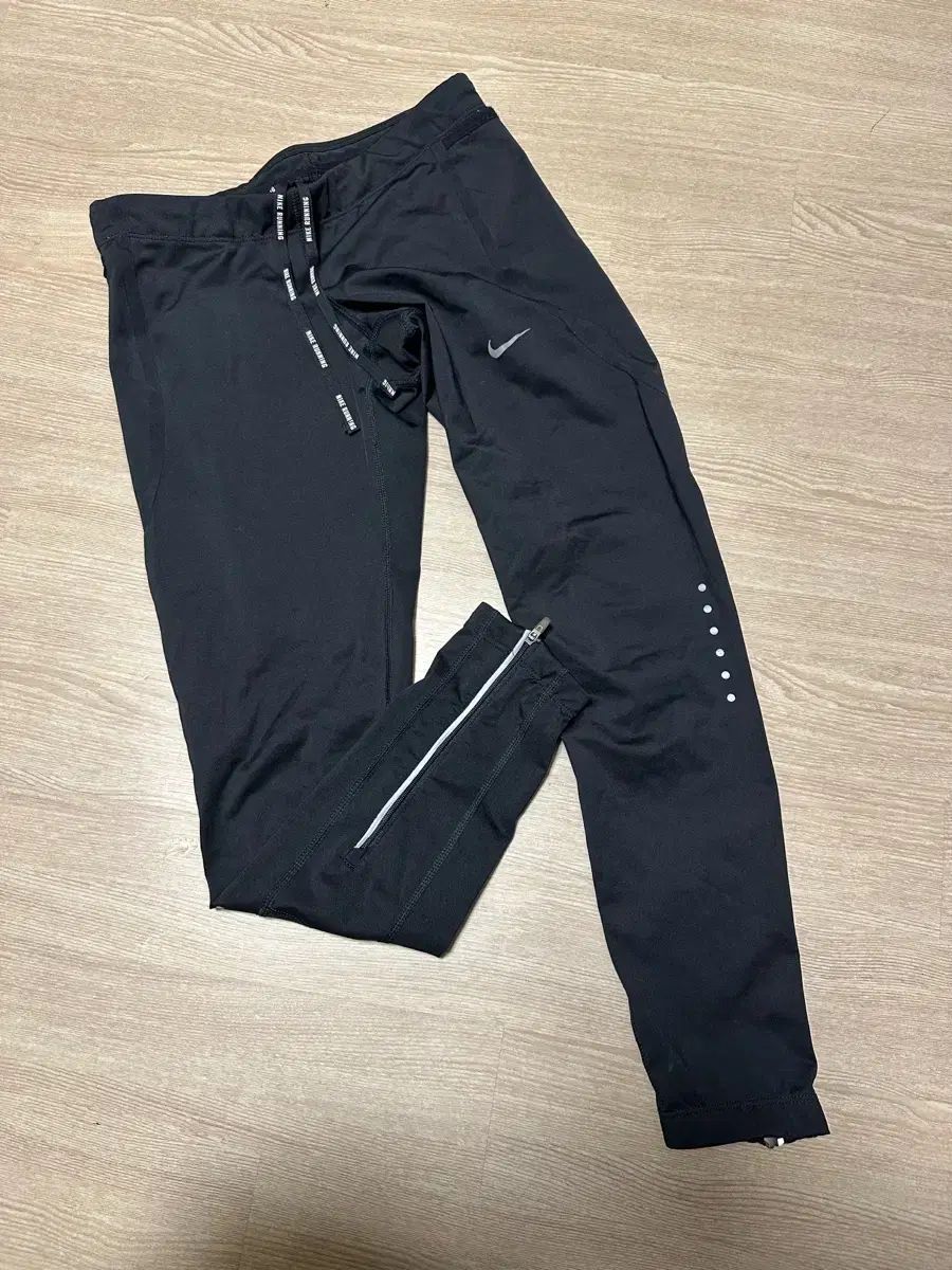 NIKE ナイキ ランニング レギンス S サイズ