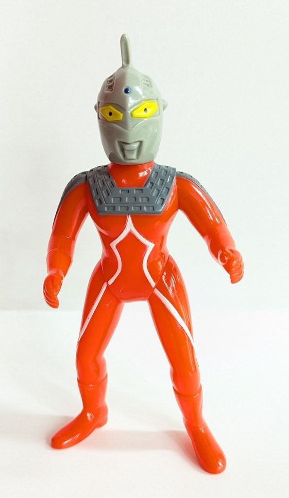 B-CLUB ブルマァク復刻版怪獣シリーズ ウルトラセブン UMセブン ポーズタイプ 赤-灰成型|銀-灰塗装 2期版