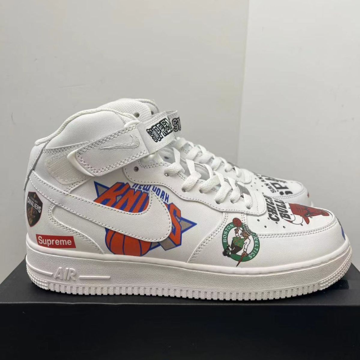 新品未使用ナイキ Nike Air Force 1 NBA White スニーカー