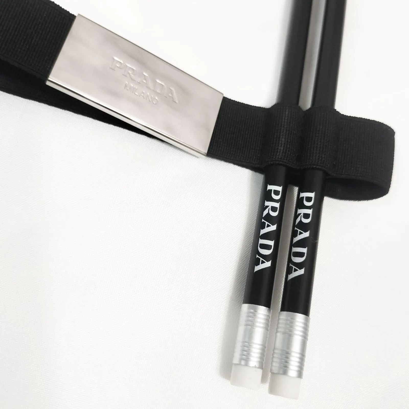 【500円引きクーポン】 未使用】プラダ PRADA ノベルティ 文具セット - メルカリ その他
