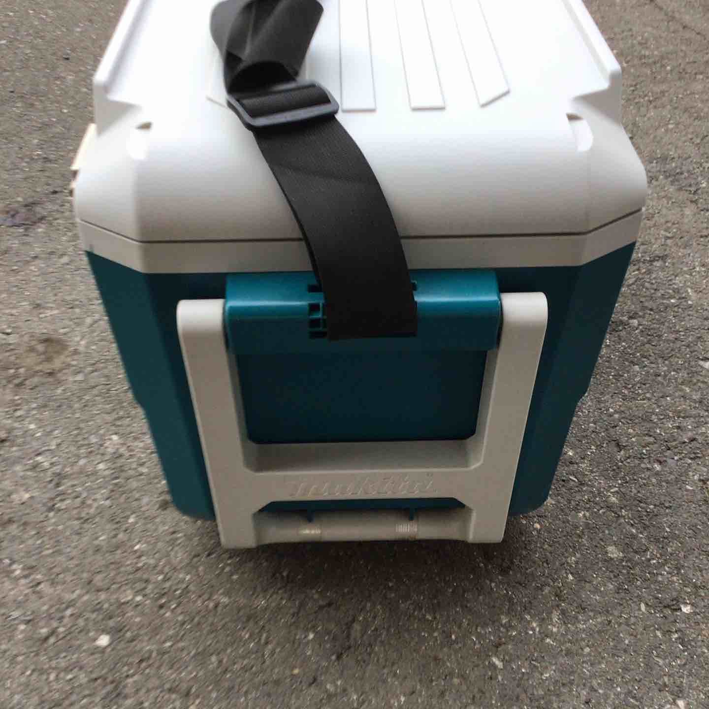 品 マキタ makita コードレス冷温庫 CW180DZ 桶川店 BRIGHTFACE_UK