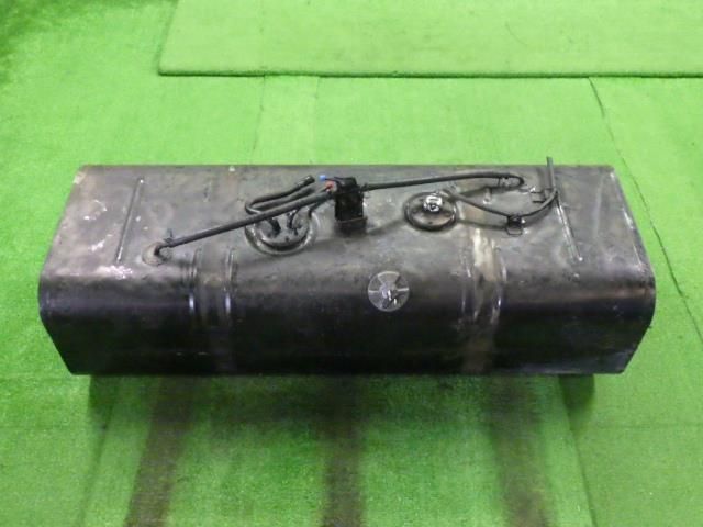 デュトロ KK-XZU372M フューエルタンク 77001-37220 77001-37201 9144