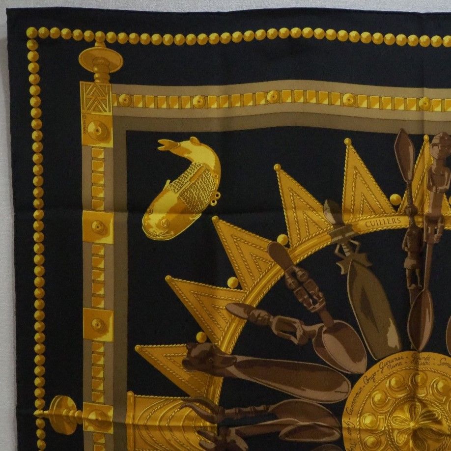 HERMES】エルメス カレ90 CUILLERS D'AFRIQUE シルク 黒 レディース