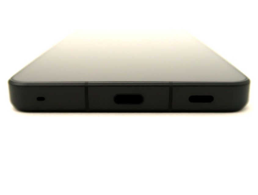 未使用 SIMフリー AQUOS R8 pro SH-R80P 256GB ブラック SIM 未使用 SIMフリー AQUOS R8 pro SH-R80P 256GB ブラック SIM
