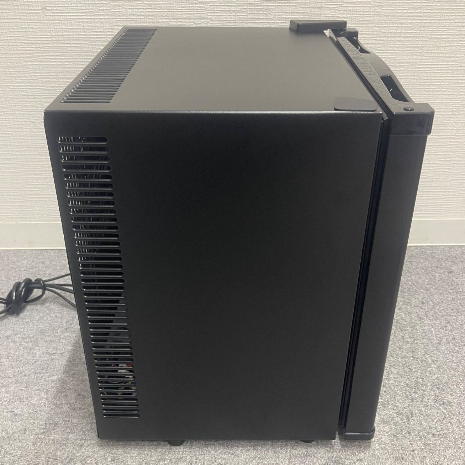 NPA 製 SunRuck サンルック ノンフロン電子冷蔵庫 SR-R2003 WWW_KANDAIZUMI_COM