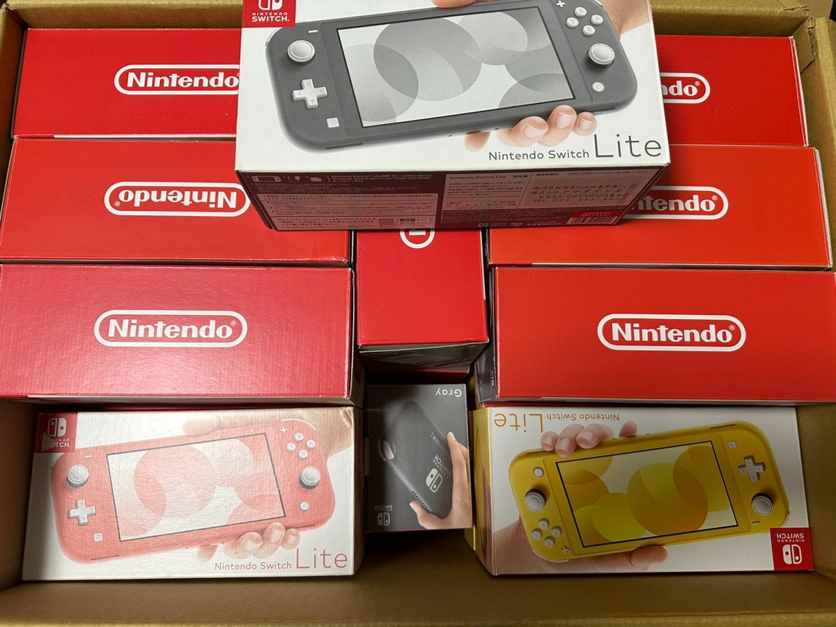 任天堂 Switch スイッチ 空箱 49箱 店舗印なし 任天堂 Switch スイッチ 空箱 49箱 店舗印なし