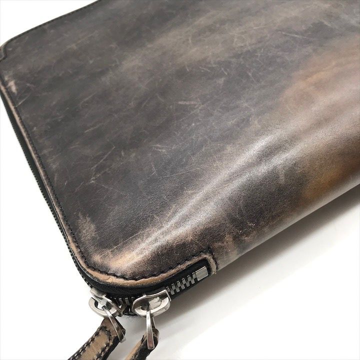 美品　Berluti レザー ブックマーク　フランス製 Berluti ベルルッティ カリグラフィ ニノGM レザー クラッチ