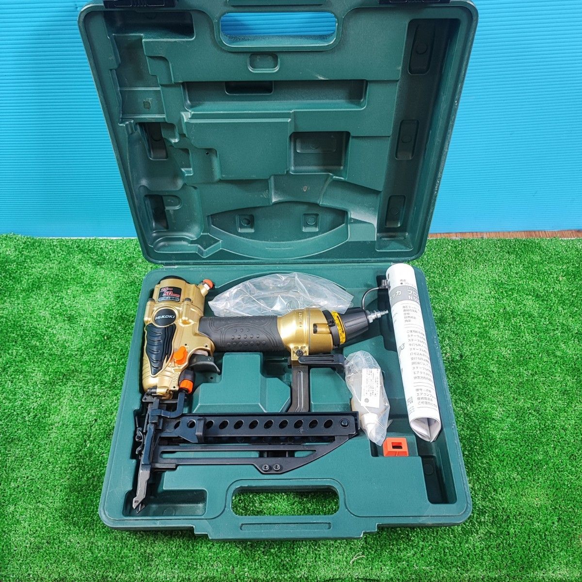 ハイコーキ(HIKOKI ※旧:日立工機) 高圧フロアタッカ N5004HMF【岩槻店】