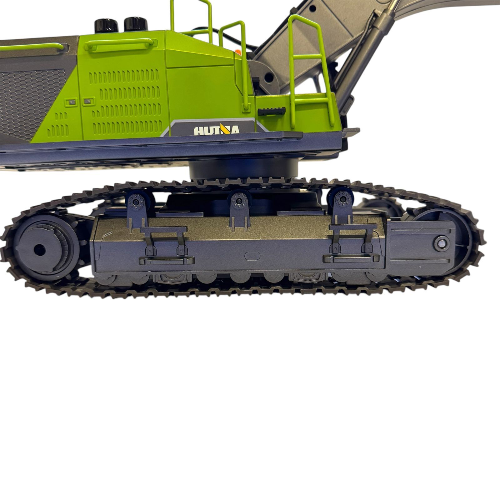 ラジコンショベルカー　huina1593 ジャンク品 ラジコンショベルカー huina1593 ジャンク品 HuiNa Toys 1593 RC