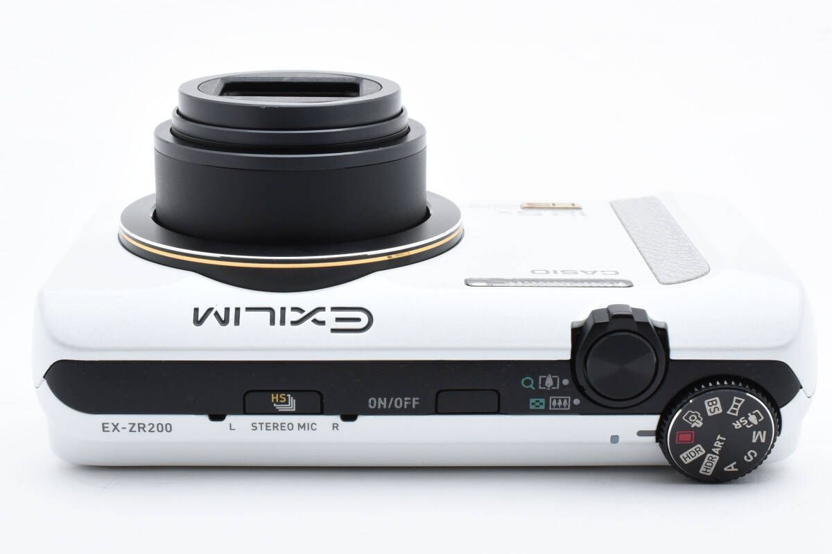 ☆極上品☆カシオ CASIO EXILIM EX-ZR200☆ T8＃4033 - メルカリ