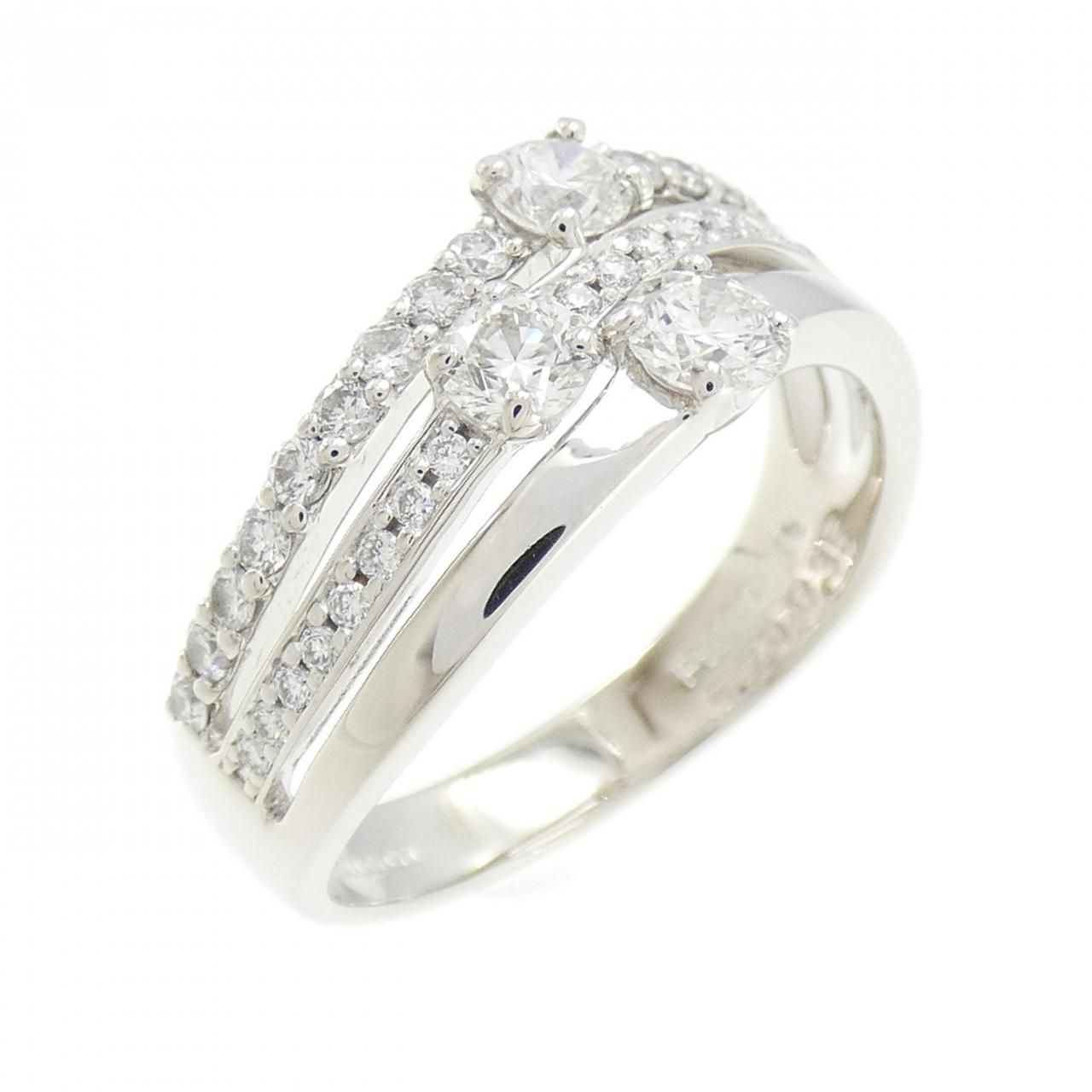 トリロジー ダイヤモンド リング 0.70CT