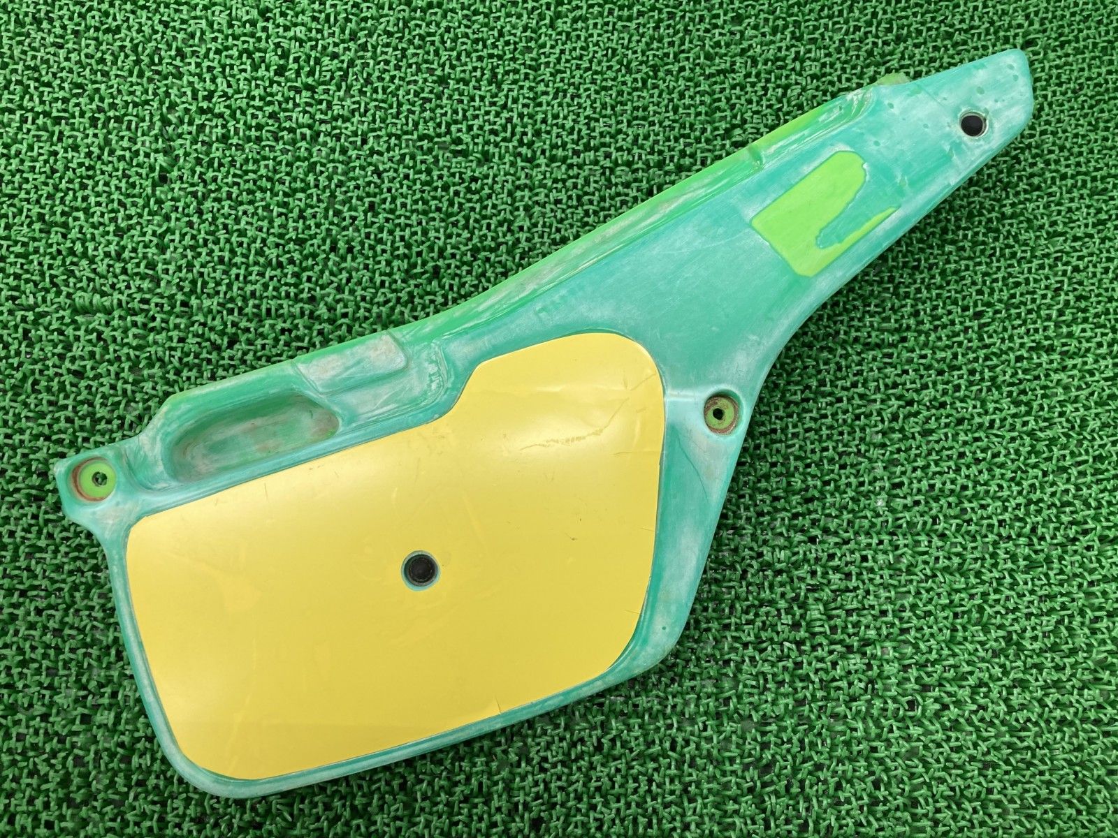 14093-0371 カワサキ純正 カワサキ W1S 純正 オイルタンク サイド 