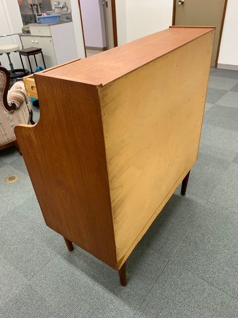 ライティングチェスト