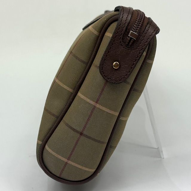 希少/大容量 バーバリー クラッチ シャドーホース ノバチェック セカンドバッグ Burberry バーバリー クラッチバッグ ノバチェック シャドーホース