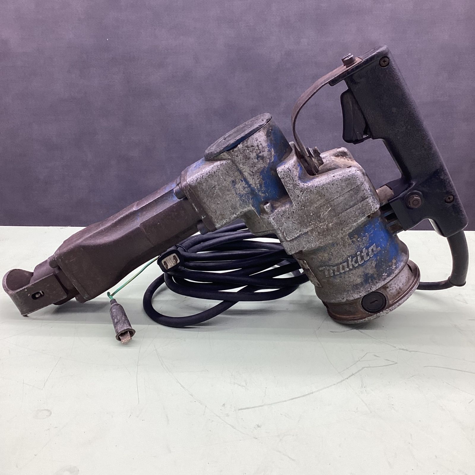 ☆マキタ(makita) 電動ハンマ HM1201【越谷店】 ☆マキタ(makita) 電動ハンマ HM1201【越谷店】