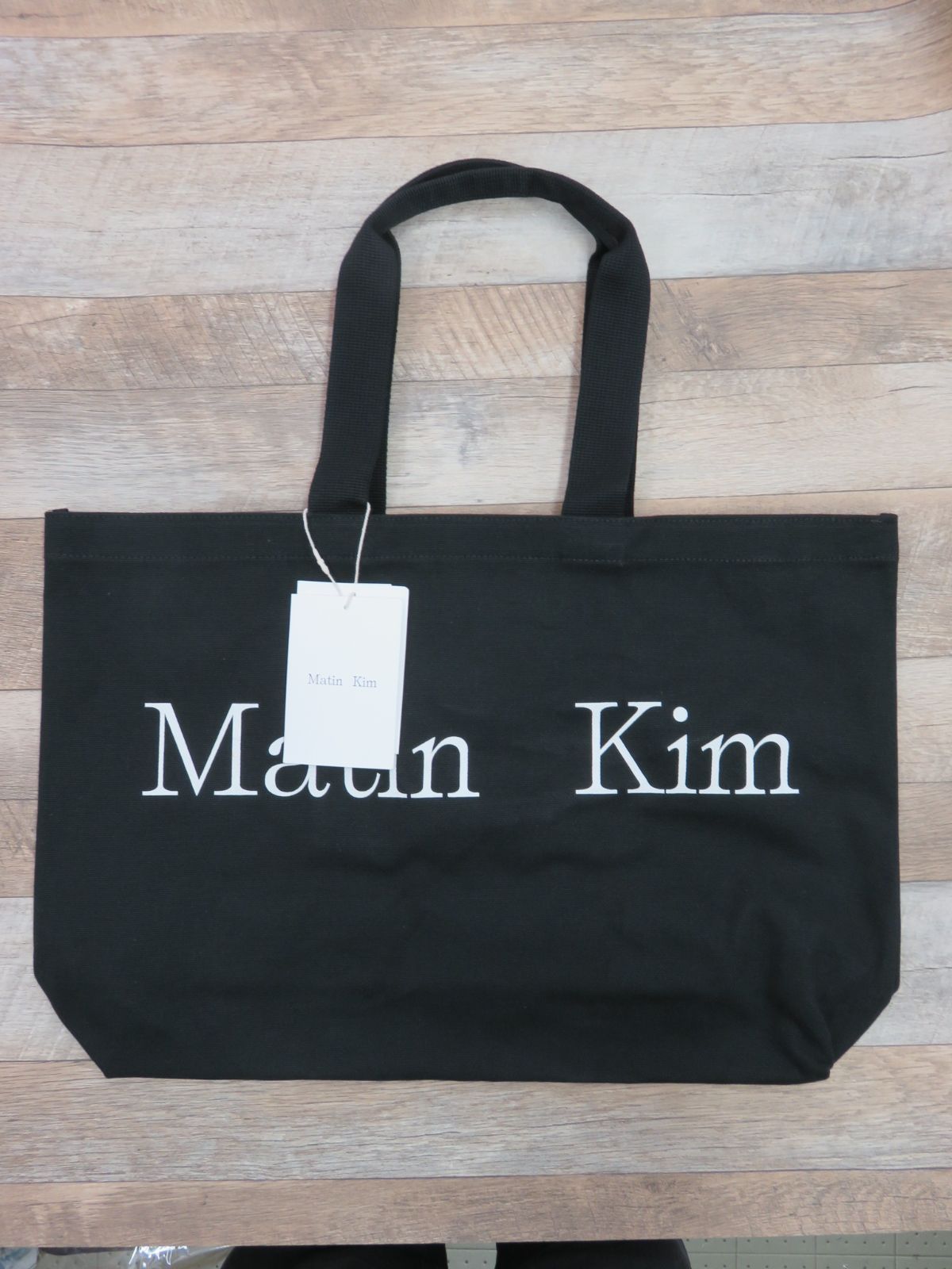 MATIN KIM SPORTY TOTE BAG IN BLACK スポーティ トートバッグ