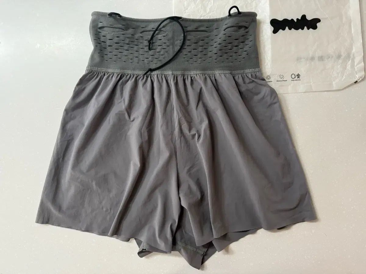 Gnuhr warp short ヌール ショーツ 3 ー 4 チャコールグレー