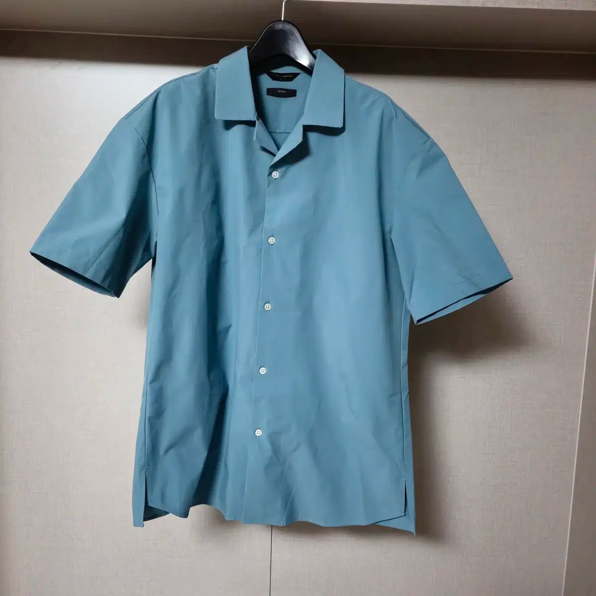 L 2) デュニット会社 メンズ シャカシャカ素材 半袖 シャツ