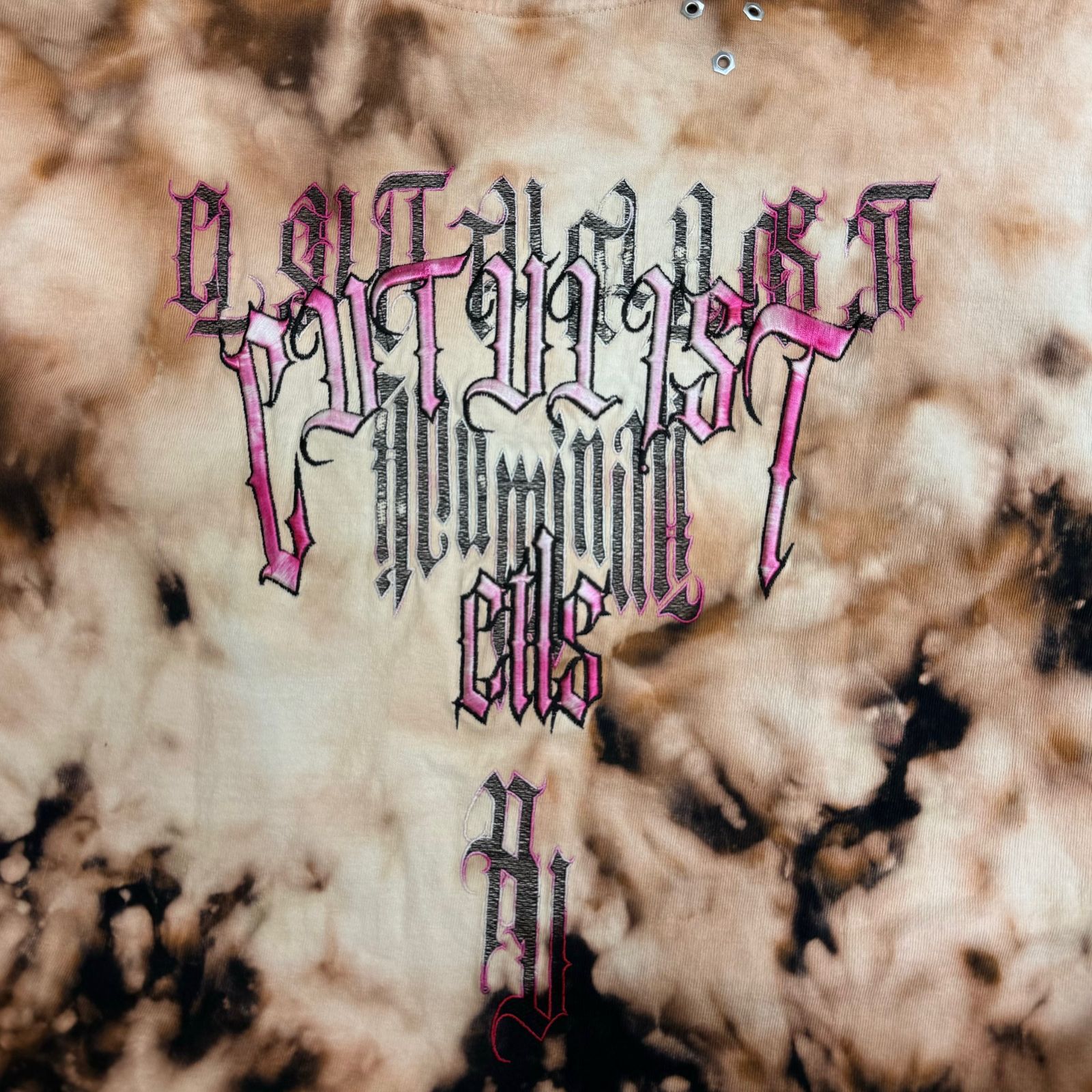 CVTVLIST 24SS Ambigram Tee クルーネック 刺繡 リベット ブリーチ加工 