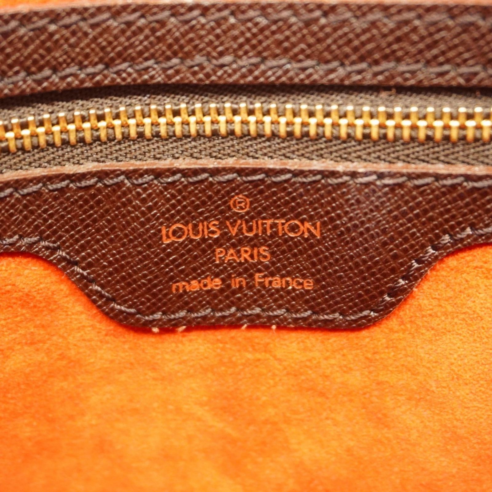 Vuitton ルイ