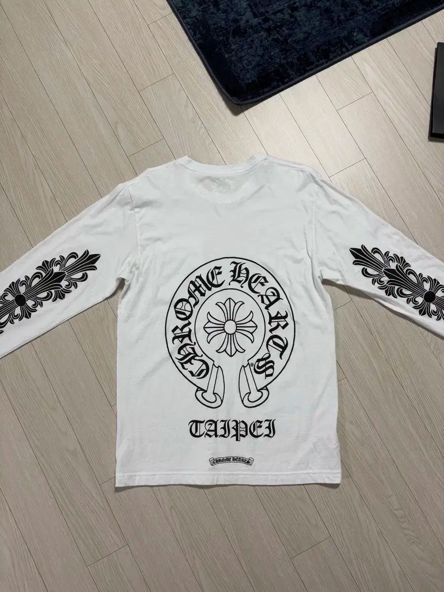 クロムハーツ タイペイ ホースシュー スリーブ M